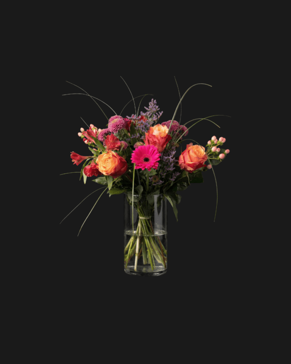 Lyckobukett – en sprakande bukett i rosa, lila och orange som sprider glädje, energi och solsken.